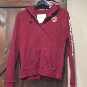 Hollister maroon hoodie